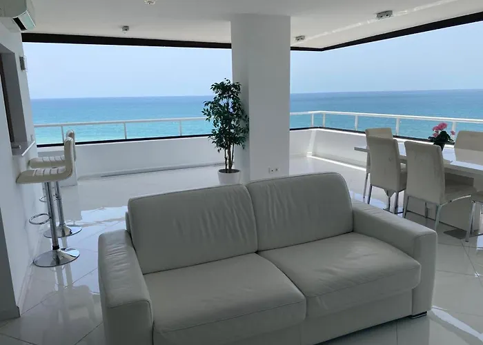 Edificio Playa Mar Торремолинос